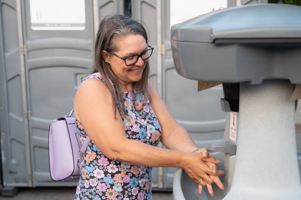 Best Wedding porta potty rental  in Garrettsville, OH